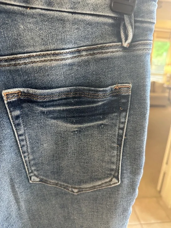 Good American Women's Mid Wash Blue Jeans 6/28 - Picture 2 of 5